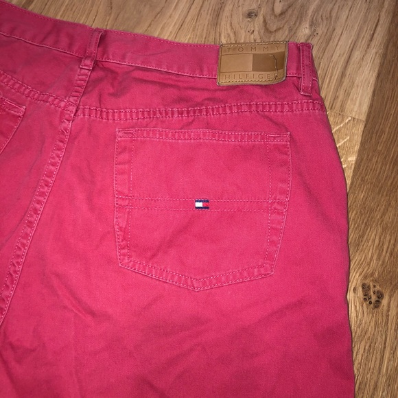 **currently unavailable** PLUS-SIZE TOMMY HILFIGER JEANS 💞⚡️ - Picture 3 of 4